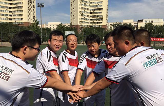 kaiyun网站-包含史上最具创新精神的战术设计，带你走进未来足球的词条