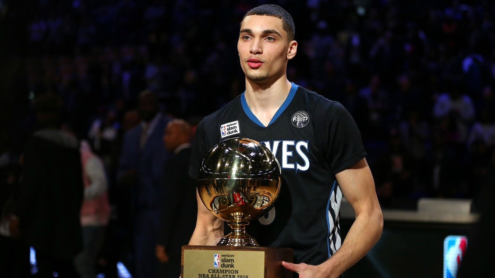 杰克·阿莱克西蝶泳比赛引粉丝刷屏